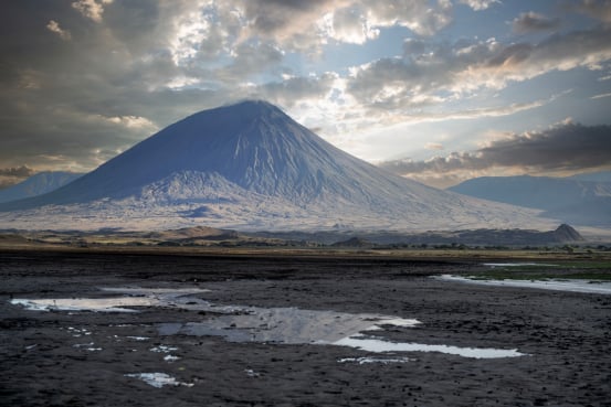 8 Days Tanzania Safari — Kilimanjaro, Ngorongoro, Serengeti and Lake Natron